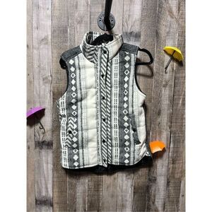 Be Cool Grey and White Southwestern Print Vest